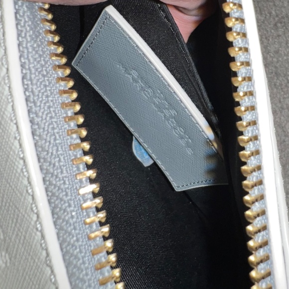 SOLD - marc jacobs camera bag - Picture 7 of 11